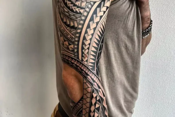 35 Amazing Maori Tattoo Designs | Disegni del tatuaggio maori, Tatuaggi  maori, Tatuaggi braccio