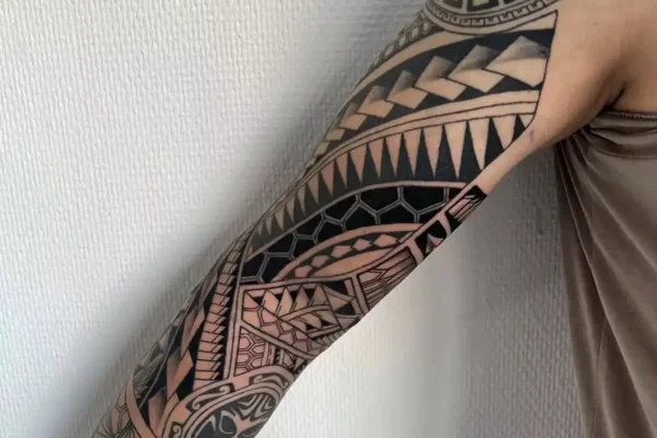 Pin on Maori tattoo
