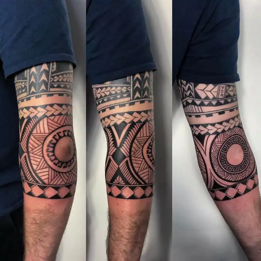 Matias Noble's black and grey realistic tattoo | iNKPPL | Realistic tattoo  sleeve, Greek tattoos, Zues tattoo