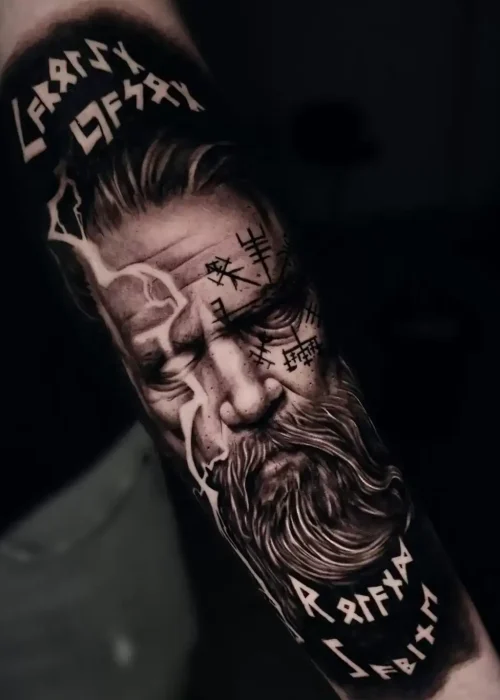 Tatouages Vikings à Ibiza