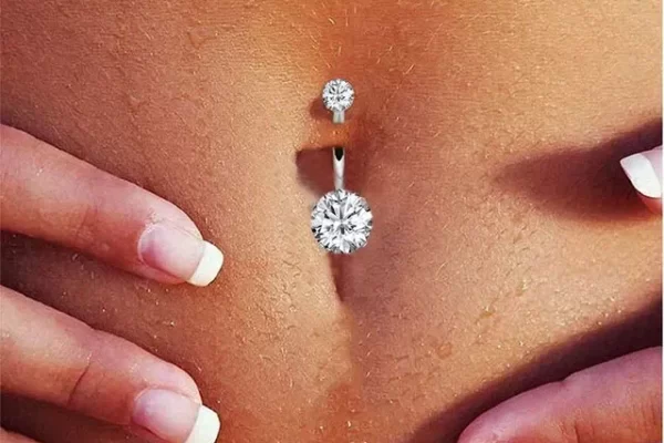 Belly Button Piercings in Ibiza (3)