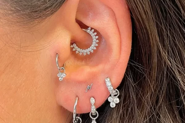 Tragus Piercing in Ibiza (3)